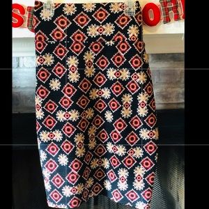 Brand new LuLaRoe Cassie skirt size XS